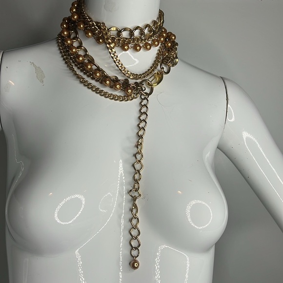 Gold Chain and Rose Pearl Drop Four Strand Adjustable Chain Belt - Picture 3 of 6